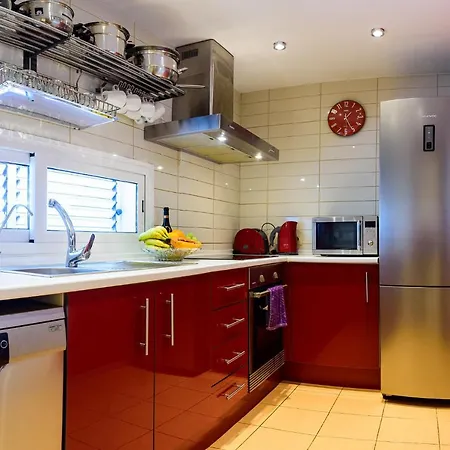 Oasis Fanabe Apartment *