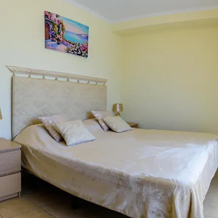 Apartment Oasis Fanabe Costa Adeje (Tenerife)