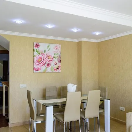 Oasis Fanabe Apartment *