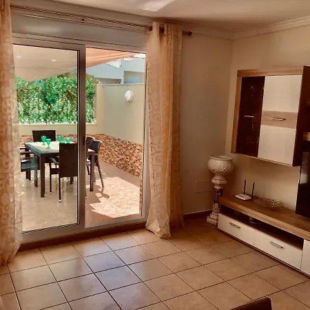 Oasis Fanabe Apartment *