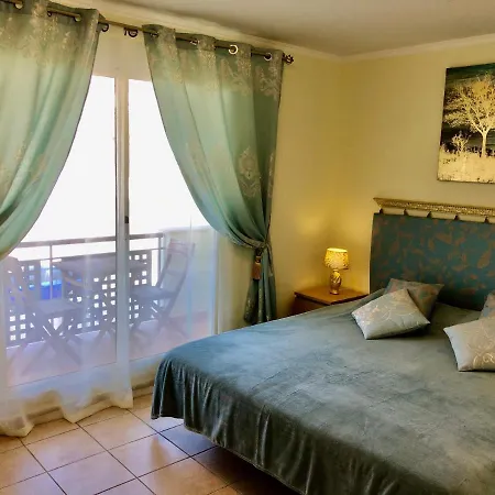 Oasis Fanabe Apartment